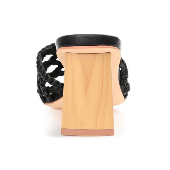 Heels - Picture 3 of 8